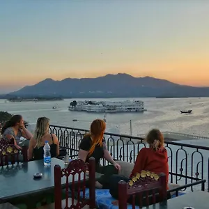 Dreamyard Hostal